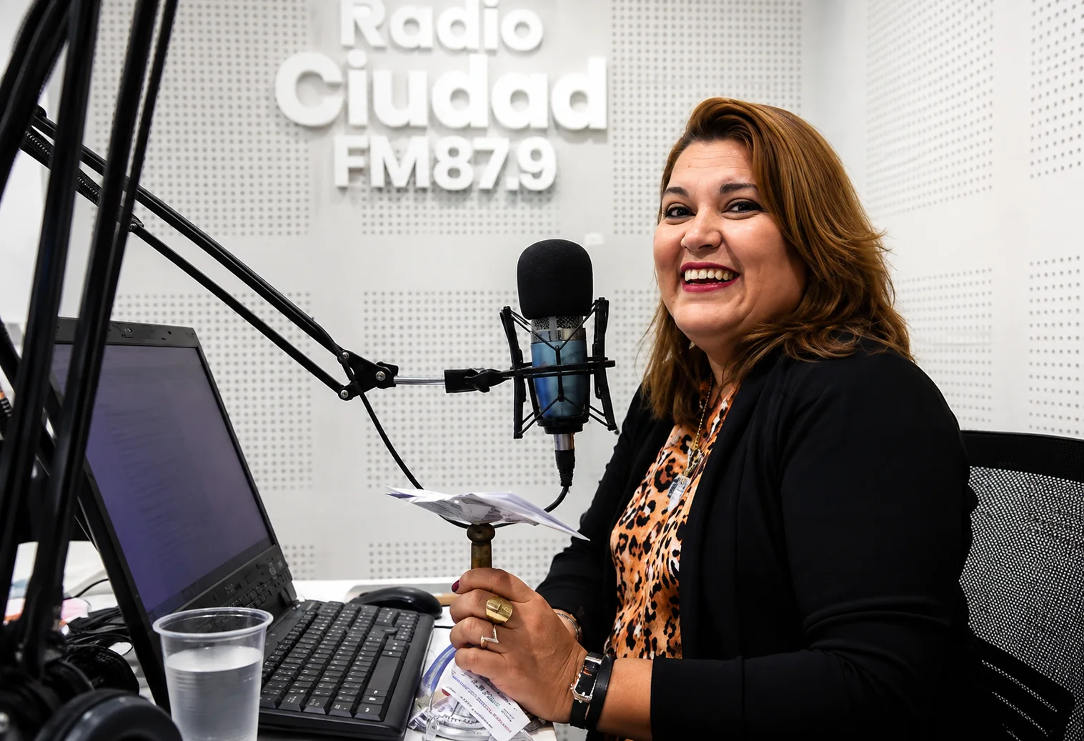 Denuncias de amenazas, persecución y censura: el fuerte testimonio de la periodista Marisa Suárez Carrillo