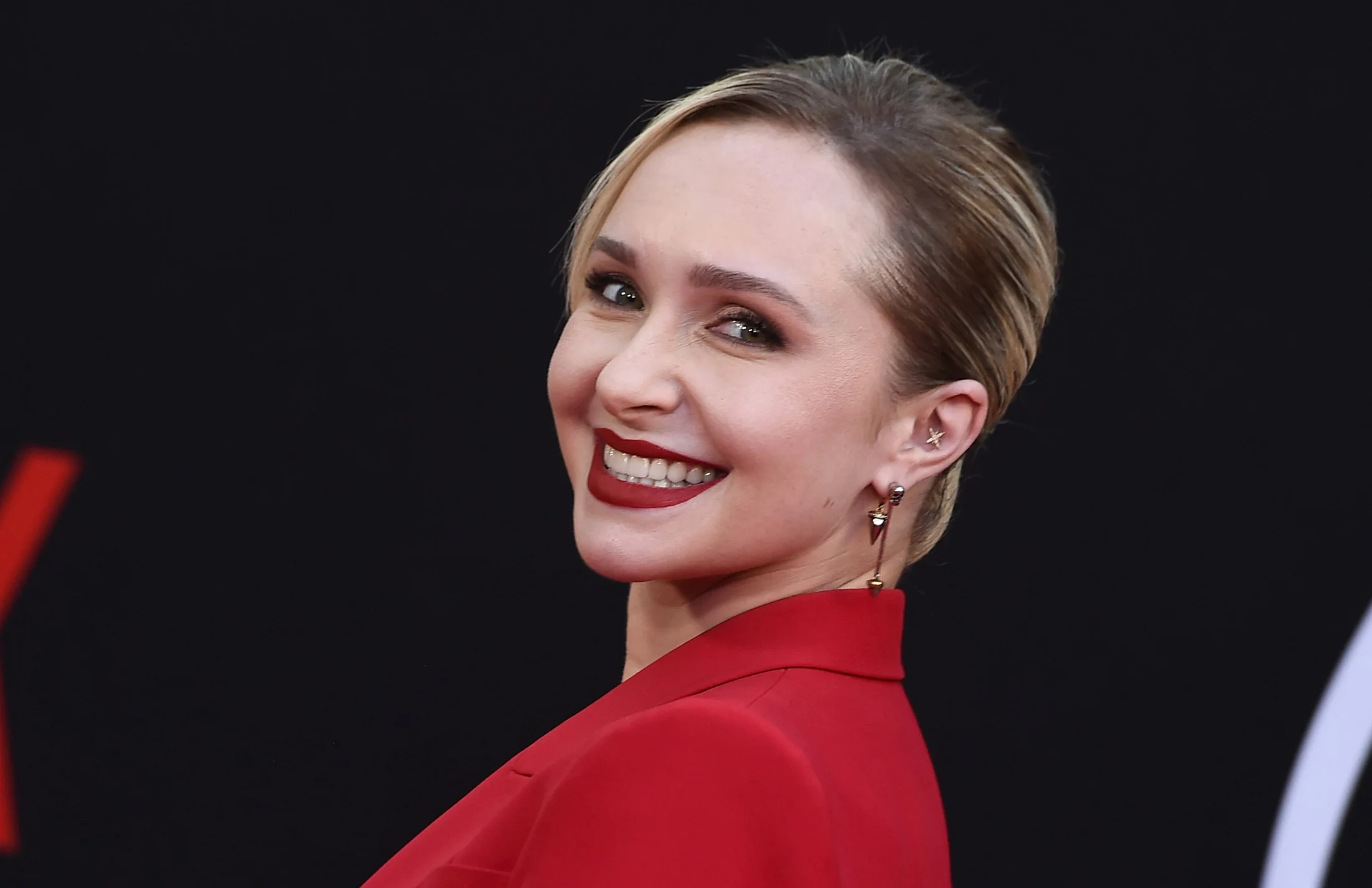 Murió a los 36 años la actriz Hayden Panettiere, estrella de las series “Héroes” y “Nashville”