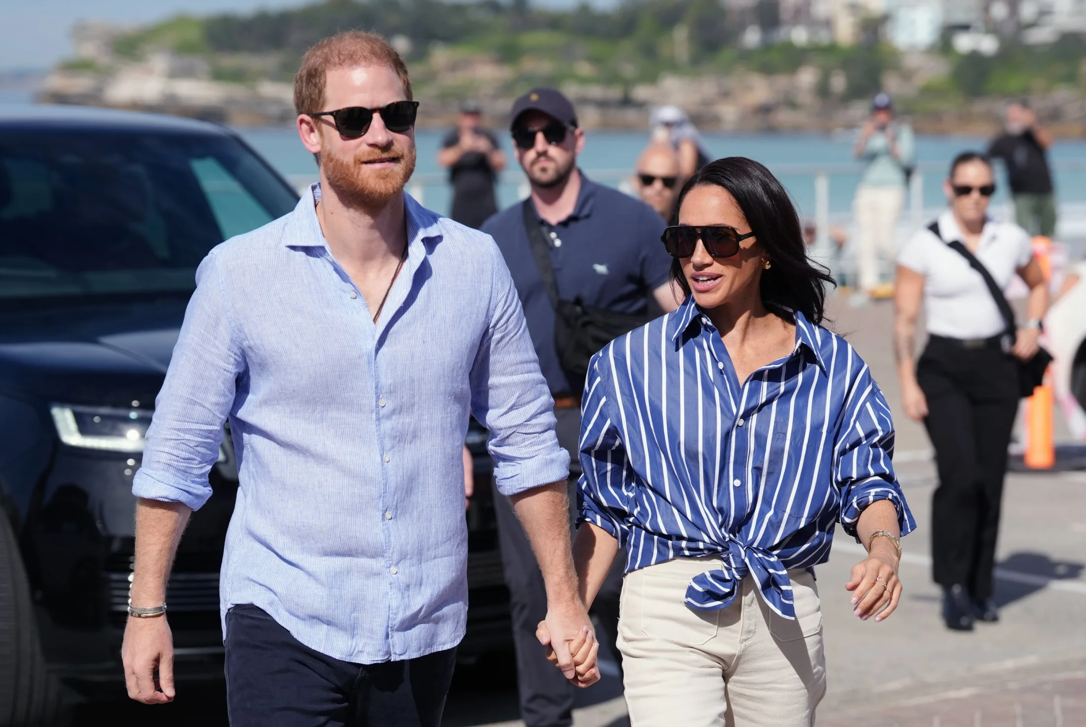 El príncipe Harry y Meghan regresan hoy al Reino Unido con su familia, según la BBC
