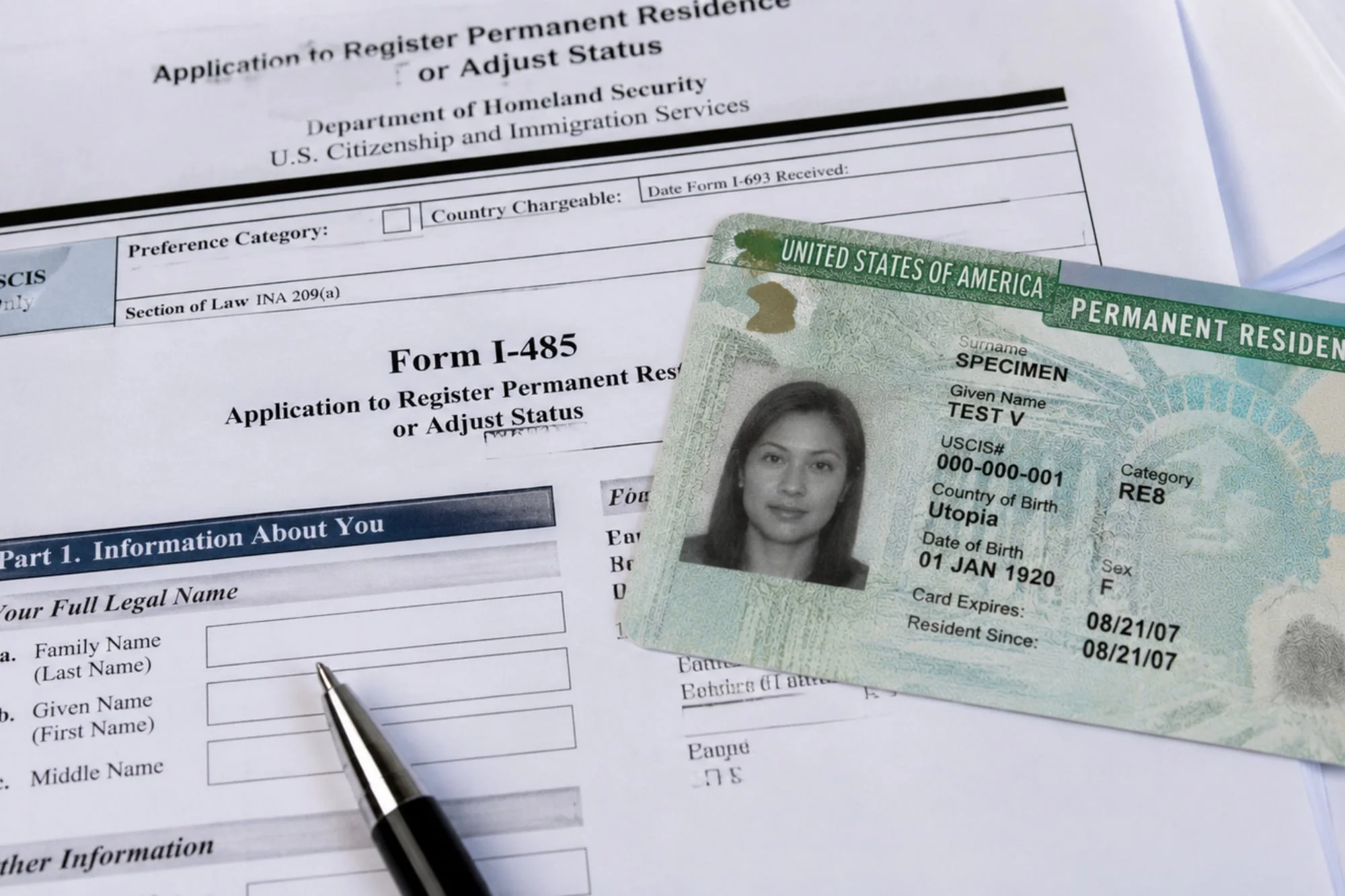 La alternativa que el Uscis podrá ofrecer antes de negar una green card por carga pública desde septiembre