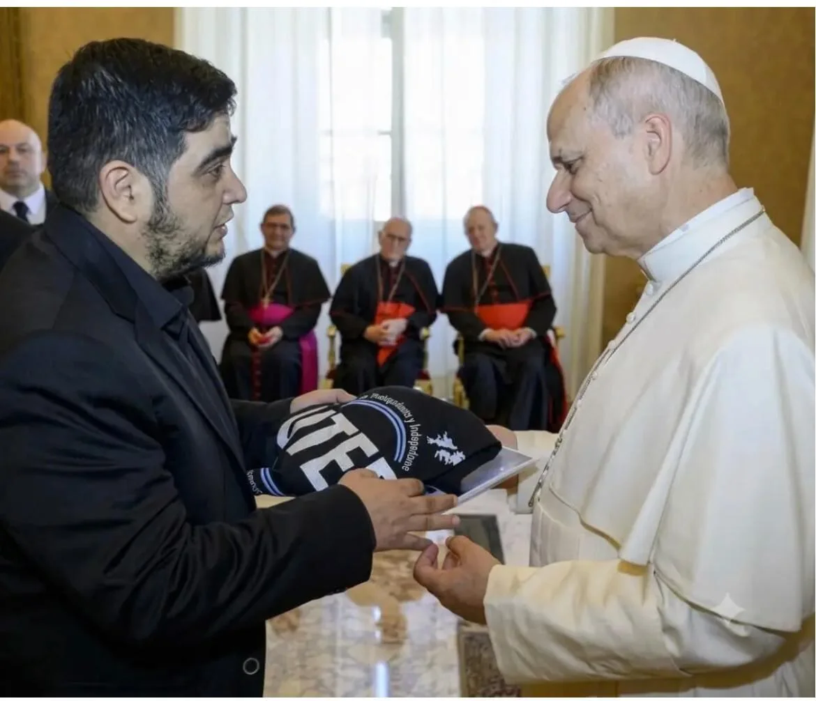 Un dirigente social le llevó al Papa un crudo diagnóstico del gobierno de Milei antes de su visita al país