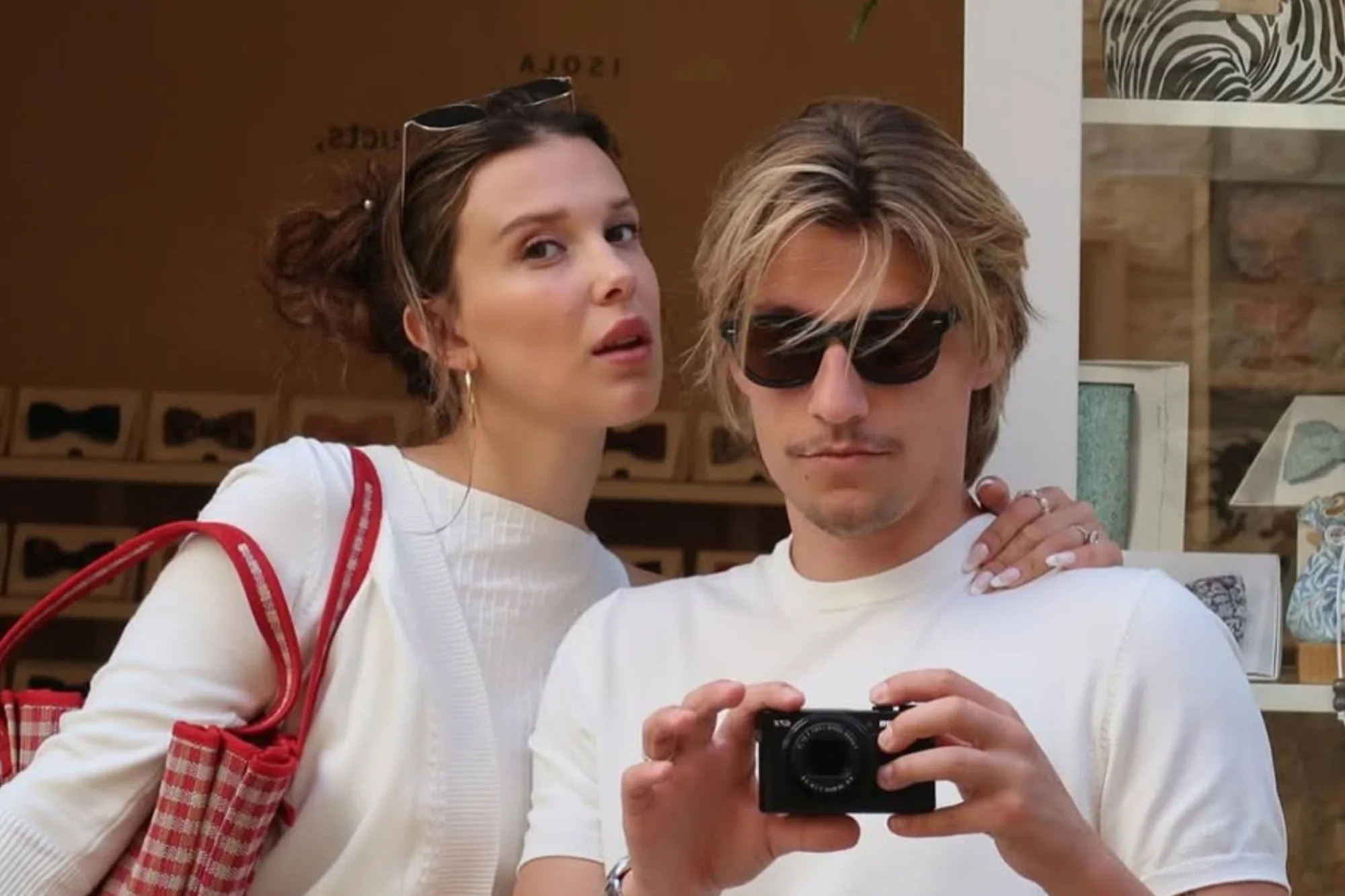 Millie Bobby Brown se convirtió nuevamente en madre junto a su marido, Jake Bongiovi