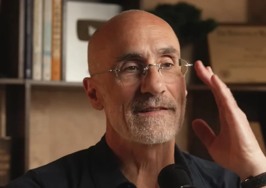 Arthur C. Brooks, catedrático de Harvard, 62 años: “Si querés ser un buen padre y que tus hijos sean buenos, honestos y felices, sé un ejemplo de lo que querés ver”