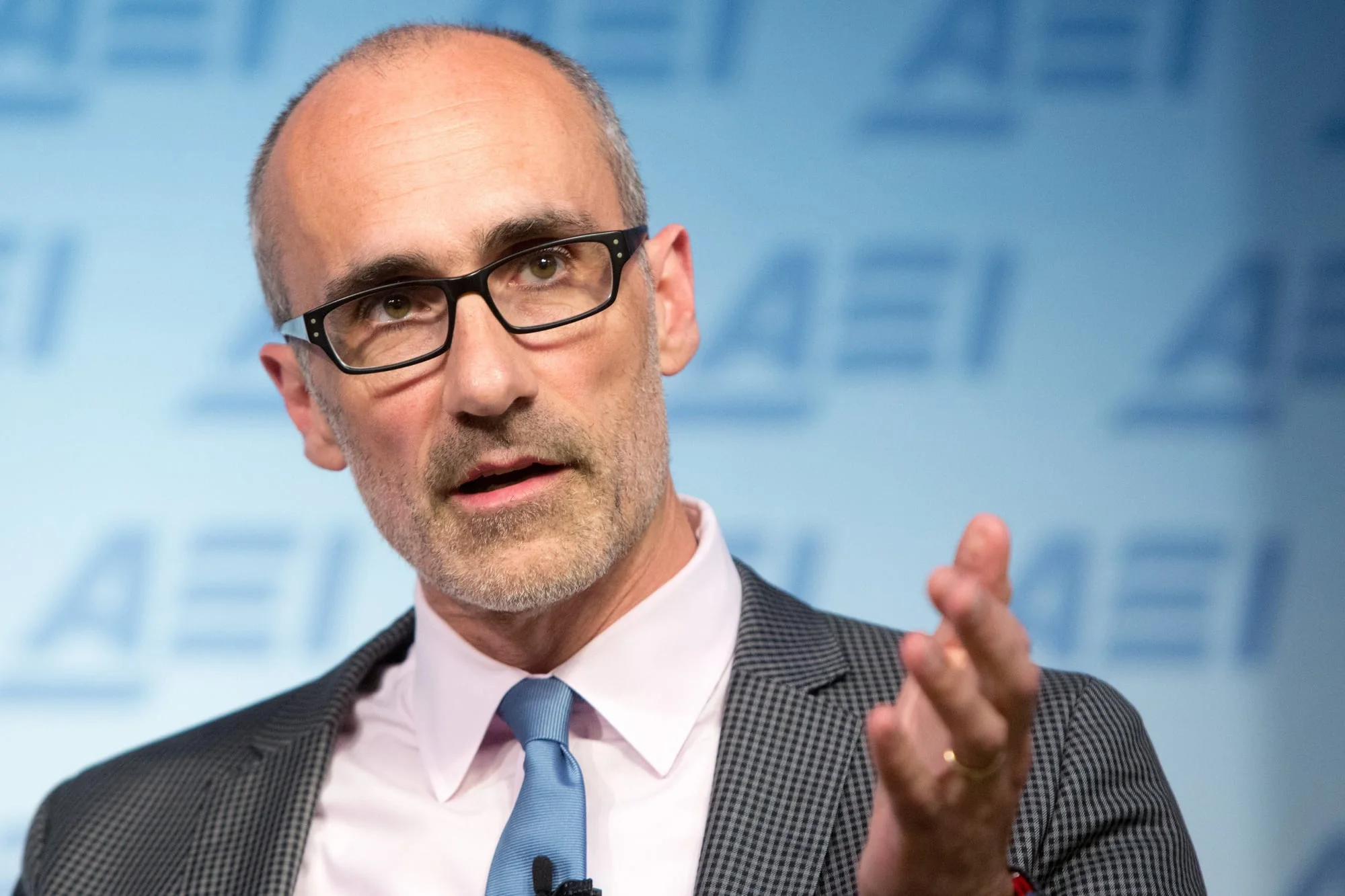 Arthur Brooks, catedrático de Harvard, de 62 años: “Hay una inteligencia que nace a partir de los 40 años”