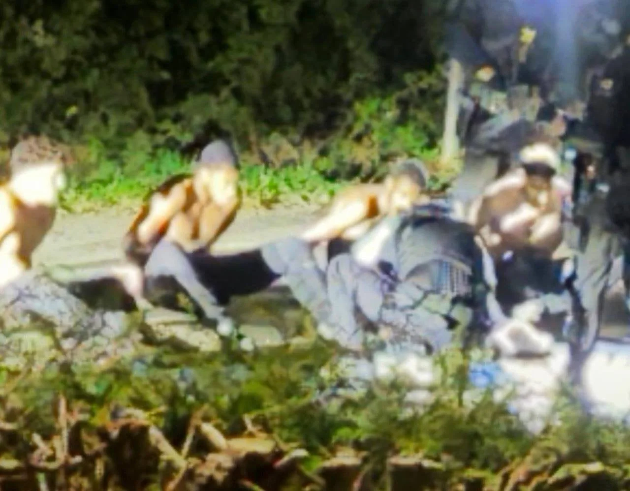 Arrestan a cinco hombres que planeaban un ataque terrorista en una base aérea británica utilizada por EE.UU. contra Irán