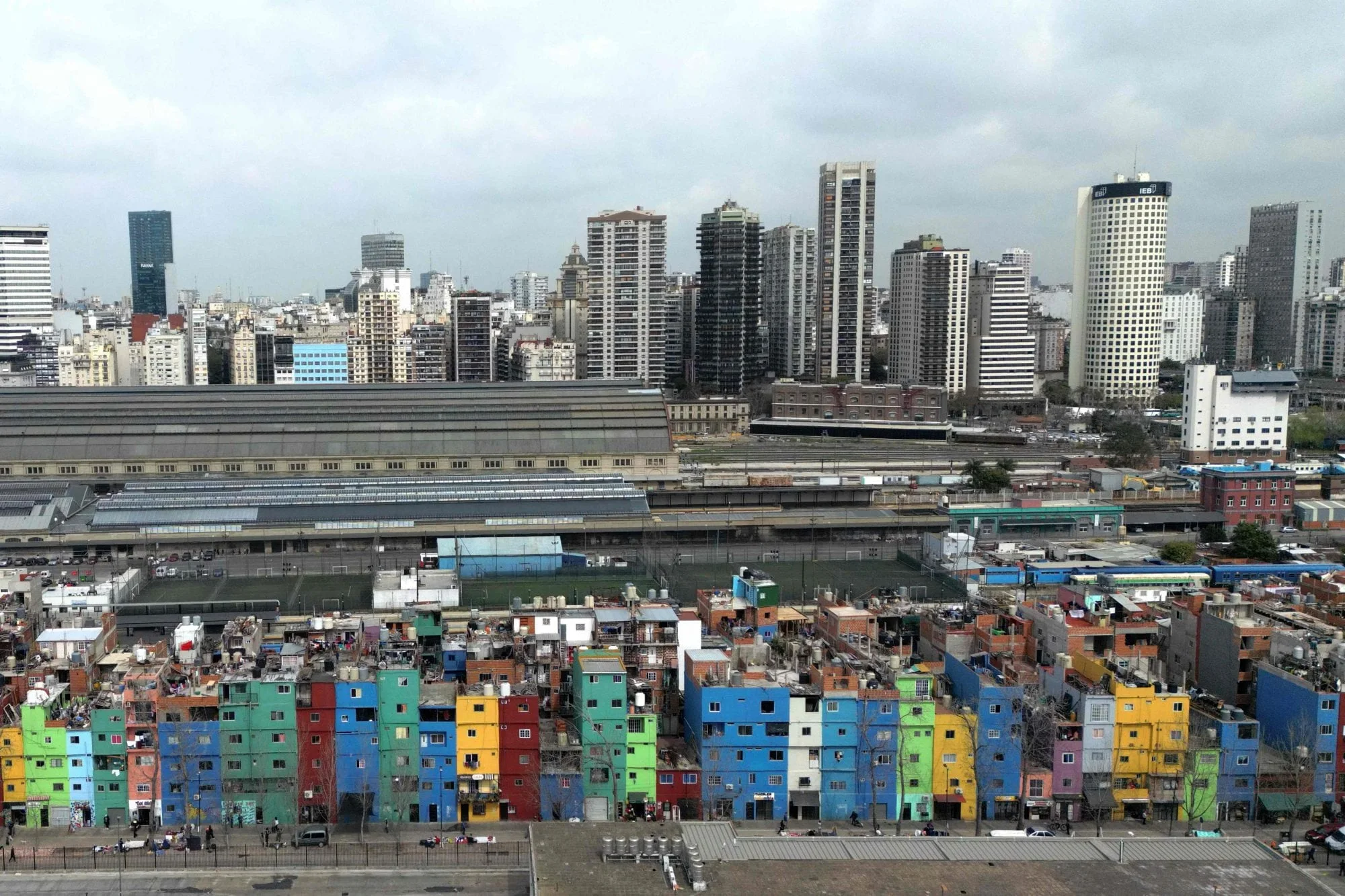 El 10% de los hogares de mayores ingresos gana 13 veces más que el 10% del segmento más bajo