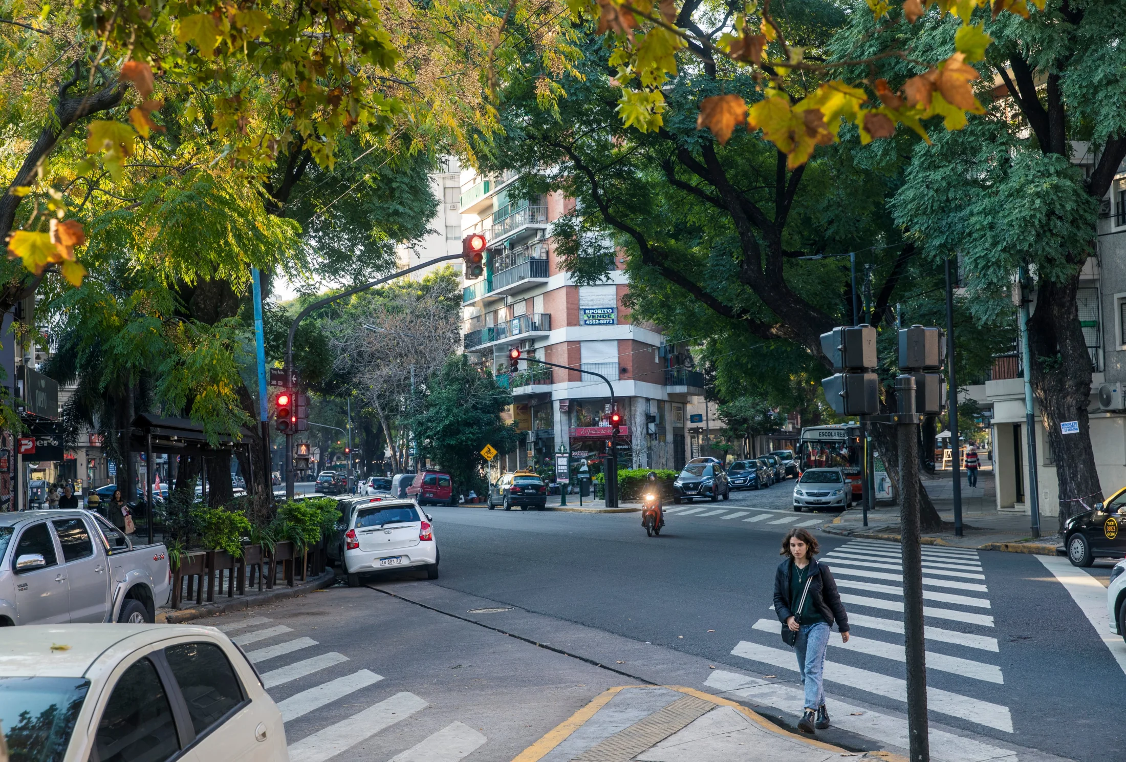 Ni Palermo ni Belgrano. El barrio que está de moda y tiene departamentos más baratos que los top